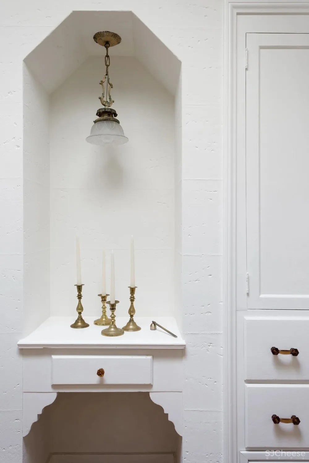 颠覆审美为空间注入质朴情感