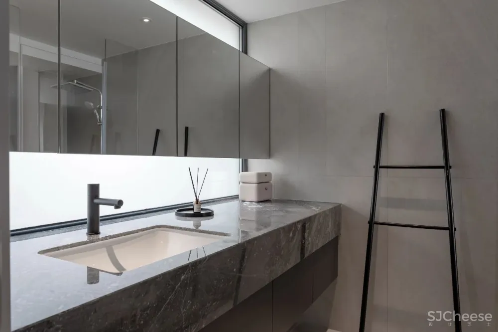 裸墙搭配天然石皮,打造绝美复式空间 云行设计