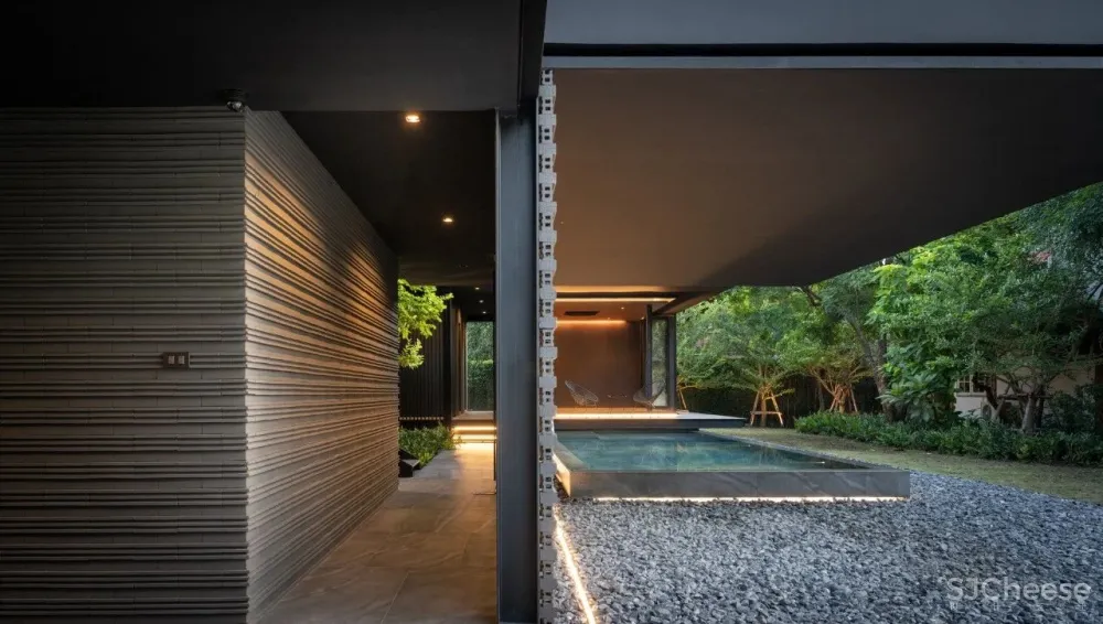 泰国机师450㎡的家,与阳光绿意一起呼吸!