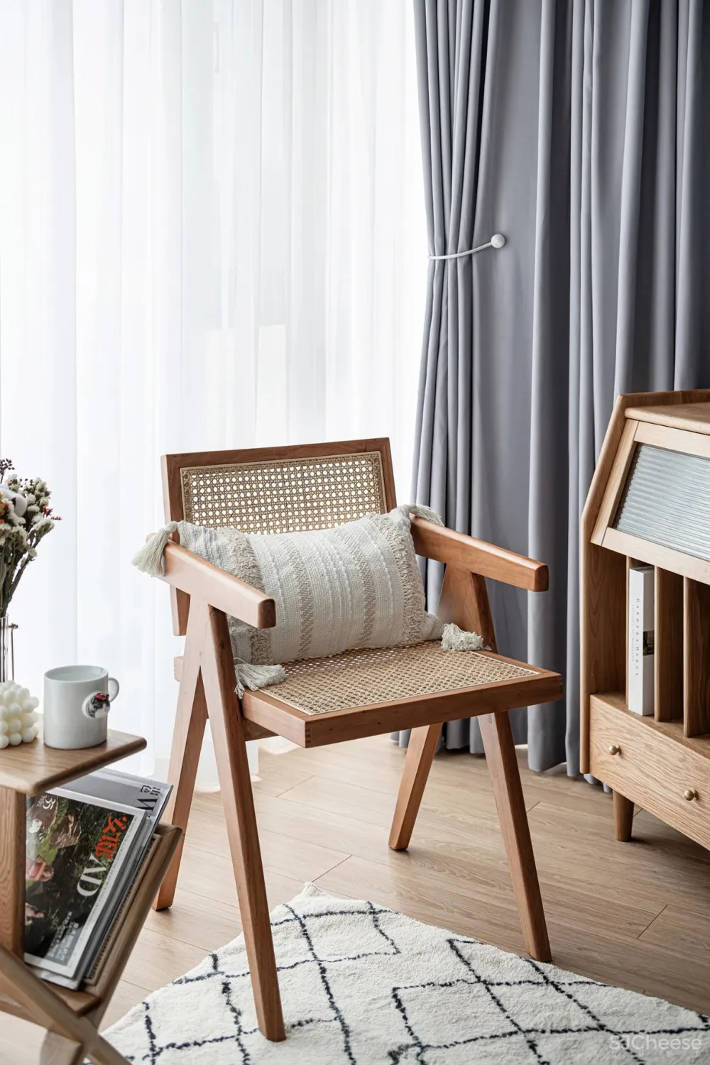 木、白、灰，素雅宁静的慢生活家居 予以设计