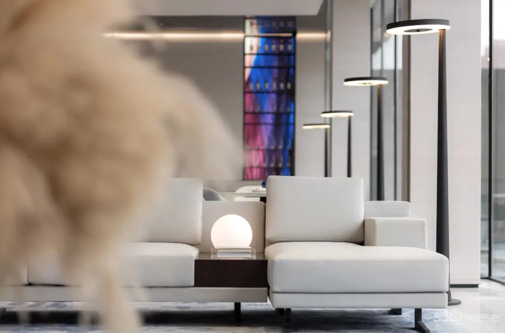 JLa设计 × 保利云上销售中心:倒转一座城,悬挂云端