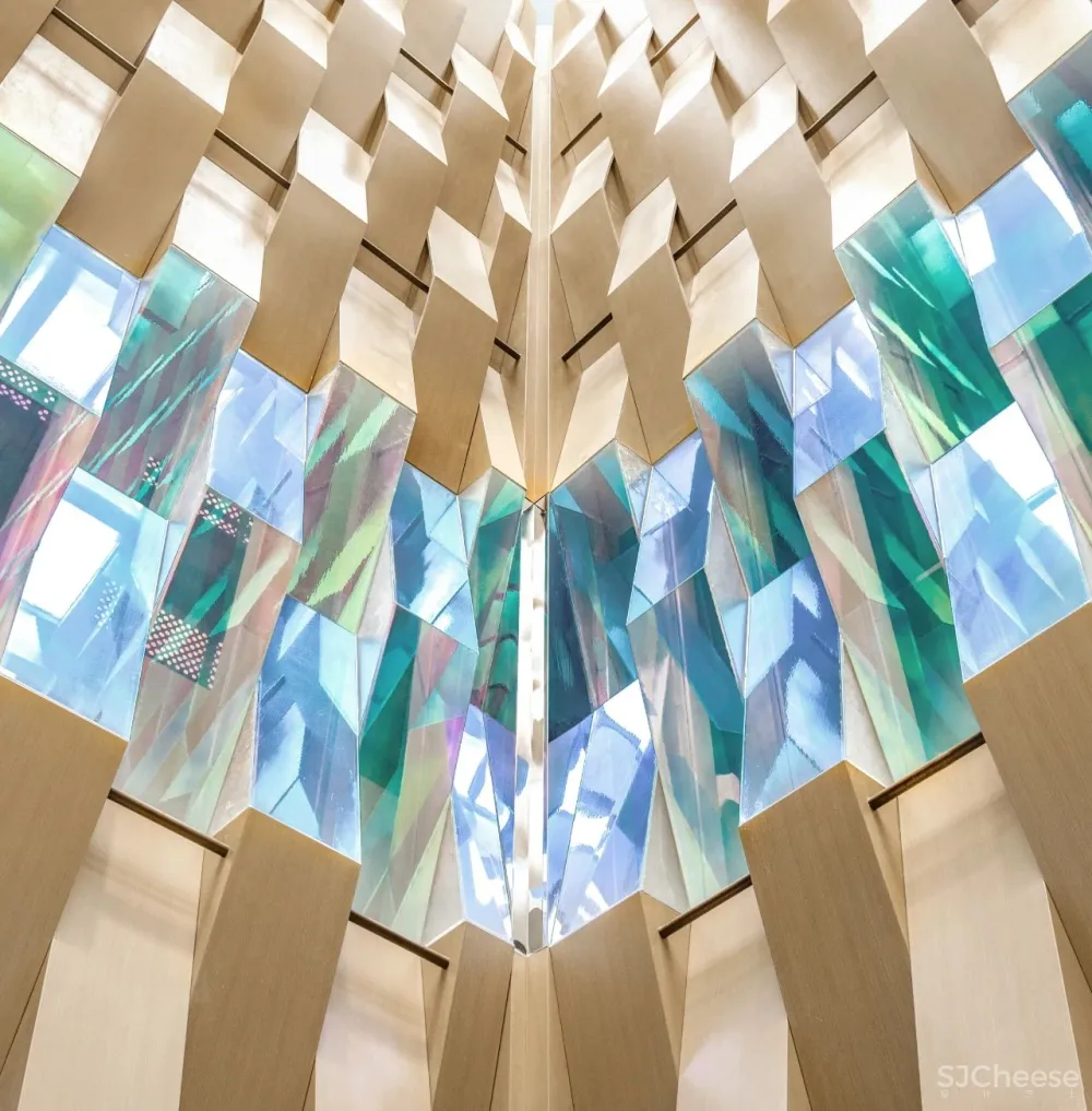 CLV赛拉维X万科:幻妙光境