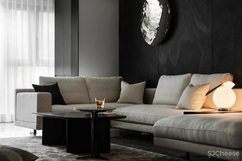 质感低调柔和,优雅不张扬!