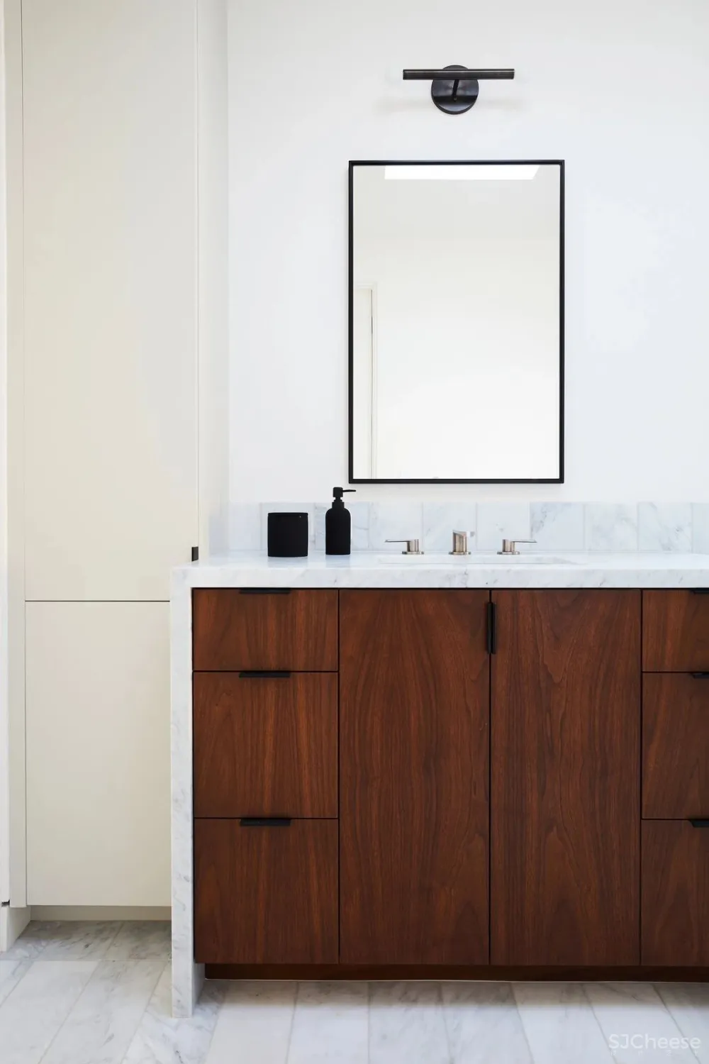 颠覆审美为空间注入质朴情感