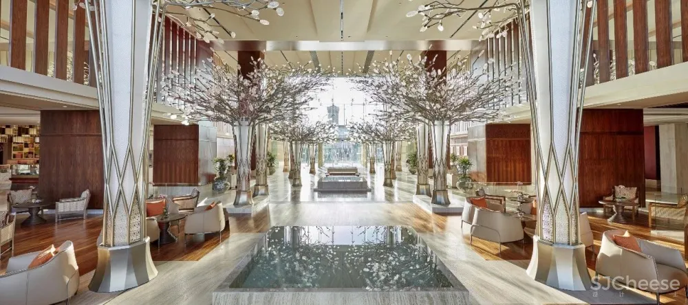 【11万住一晚】中东第一家扇子酒店 迪拜朱美拉文华东方!