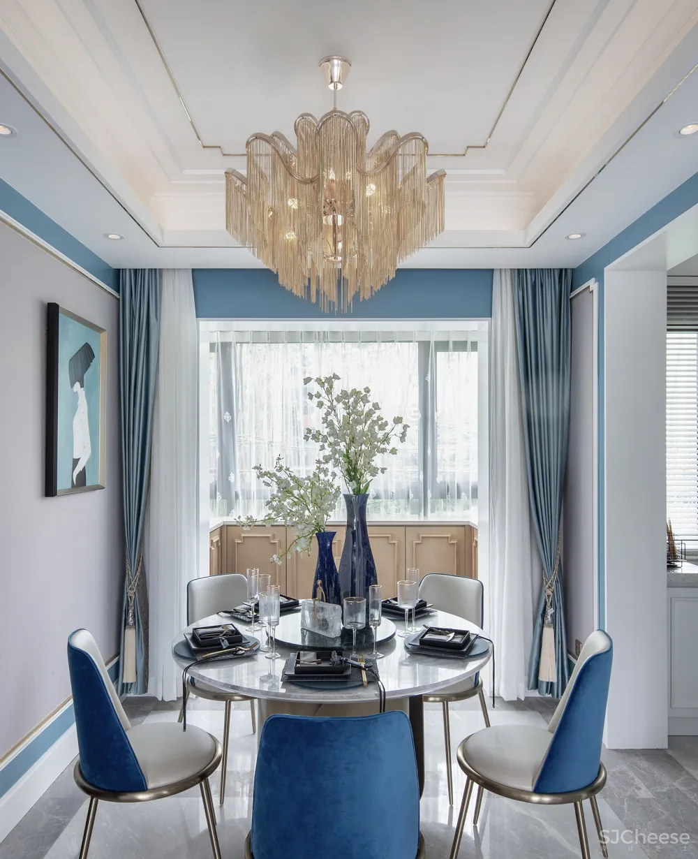 让我们静心聆听丝巾诉说的动人故事 ,Hermès l 红星地产×香港方黄新作