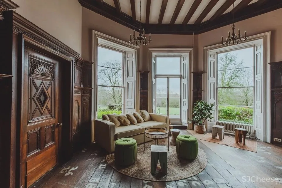 新作 新一代年轻人的世外桃源 Birch酒店室内改造 Red Deer