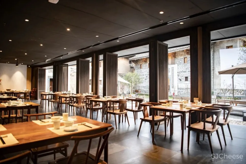 《花木兰》中国取景地藏着一间文艺酒店，改造百年土楼，仅26间房