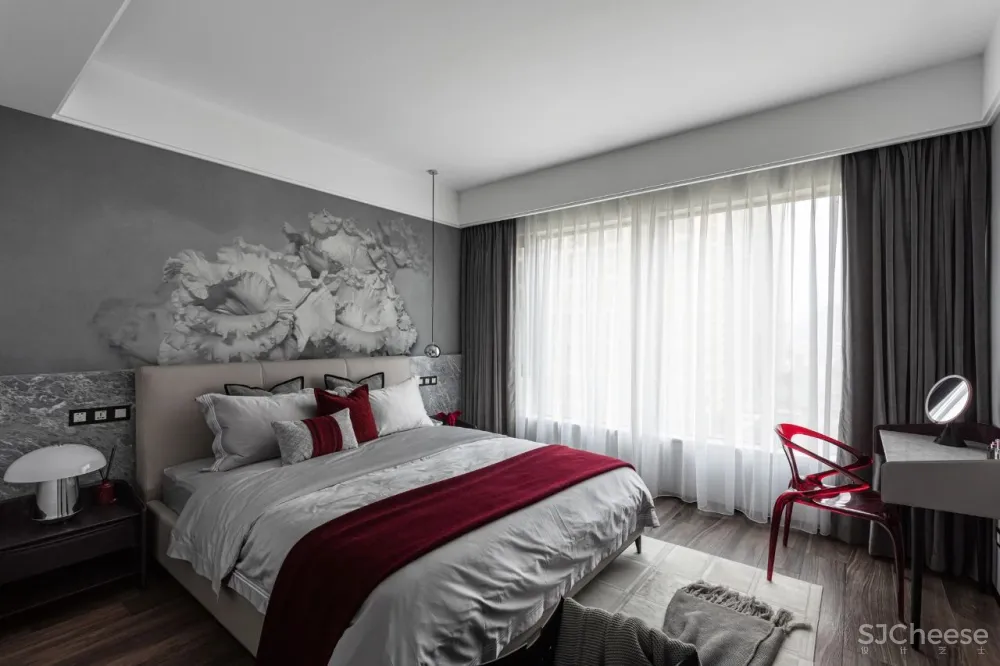 质感低调柔和,优雅不张扬!