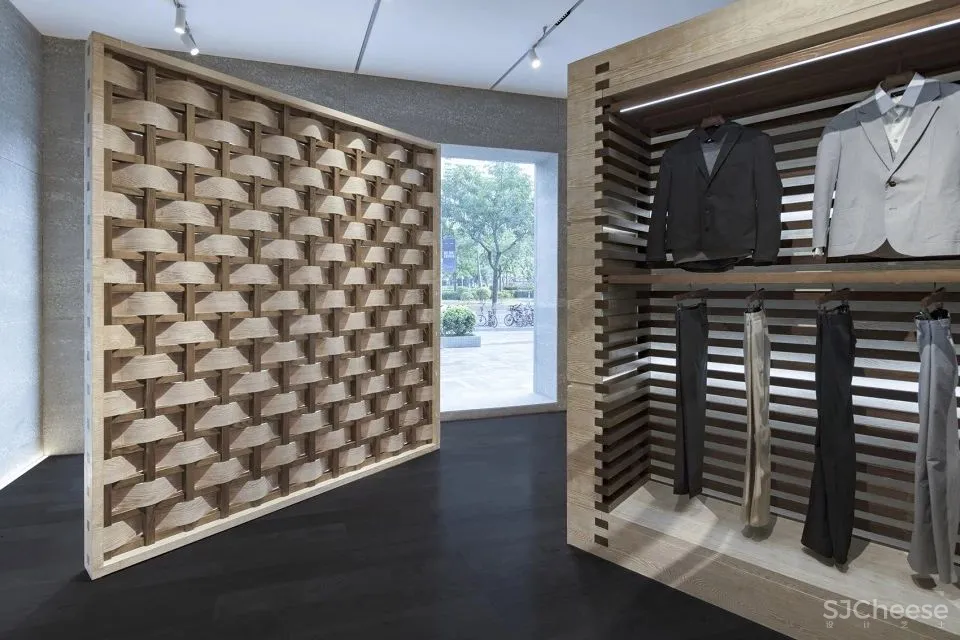 标志性的木材织物墙 HAN精品店设计 ARCHIEE