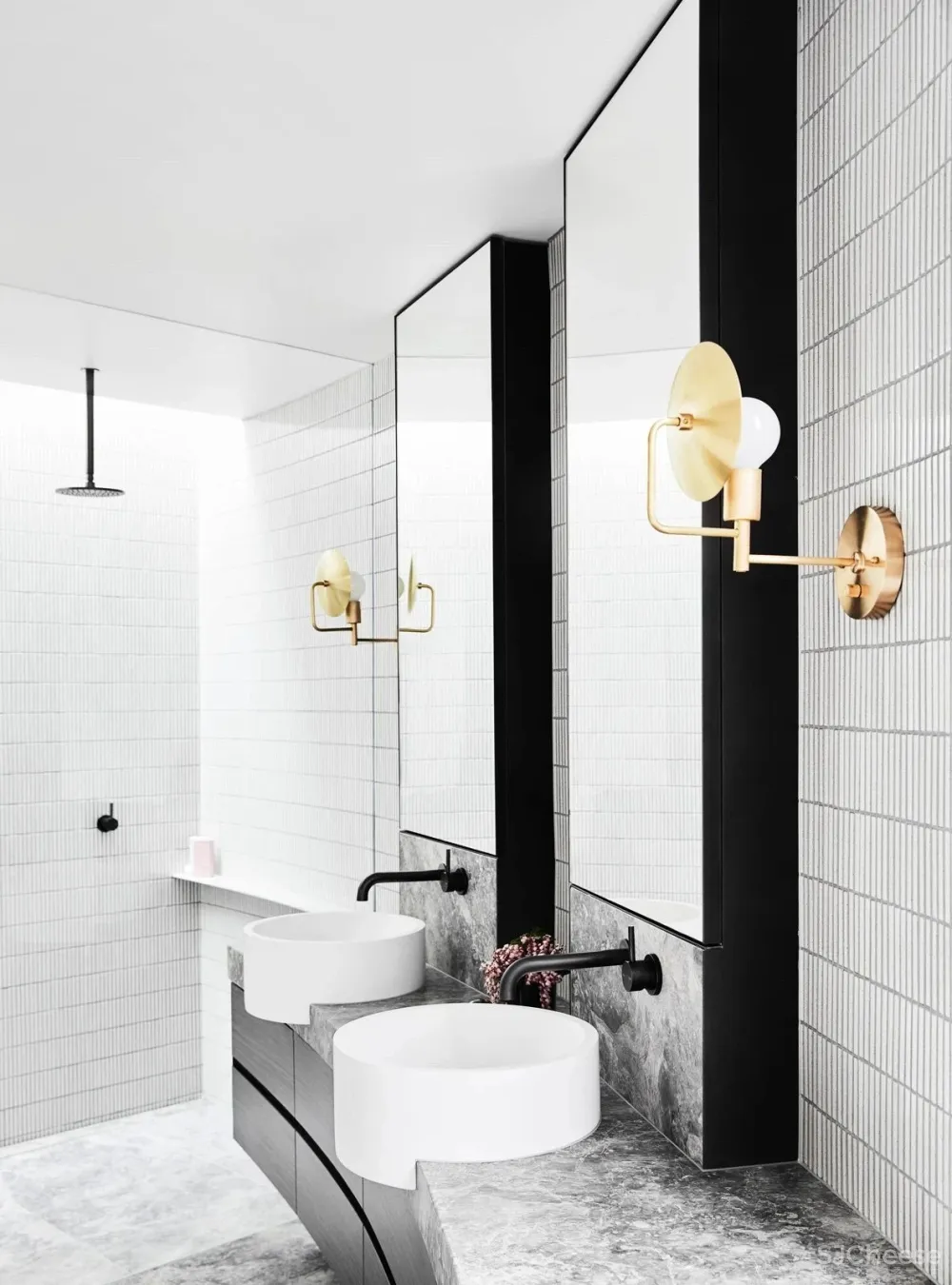 “一屋一盏吸顶灯”已经 OUT 了,无主灯设计才是趋势!