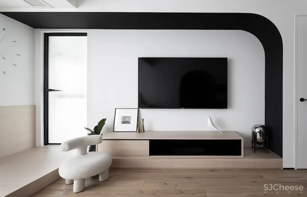 极致黑白 温润原木!