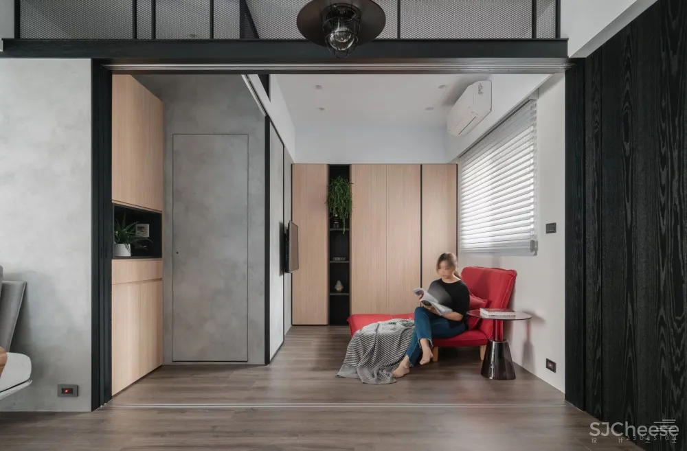 工业风灰调公寓，自由弹性空间