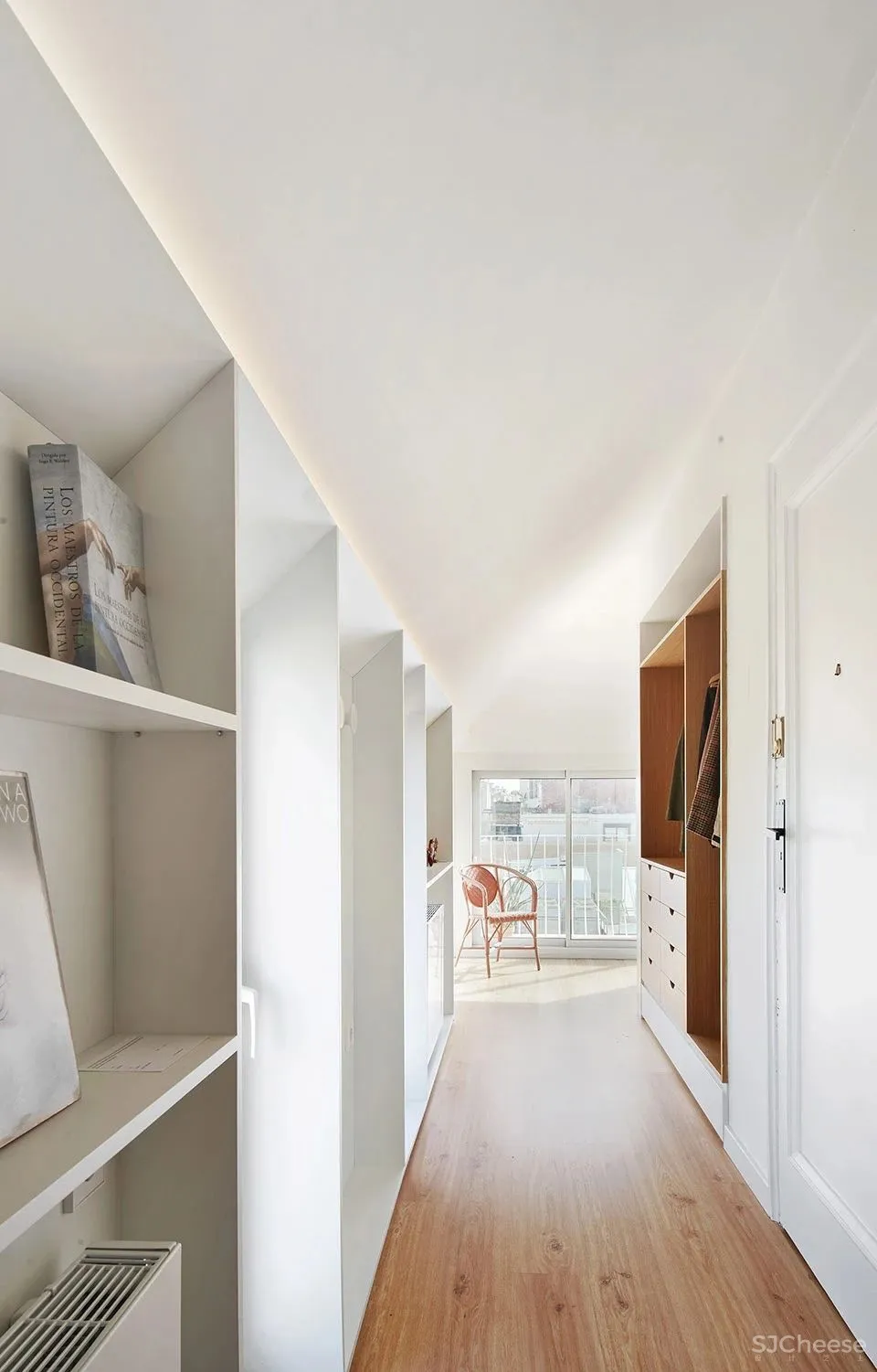 定制家具打造独特生活体验 PROVIDÈNCIA顶层公寓改造 AMOO