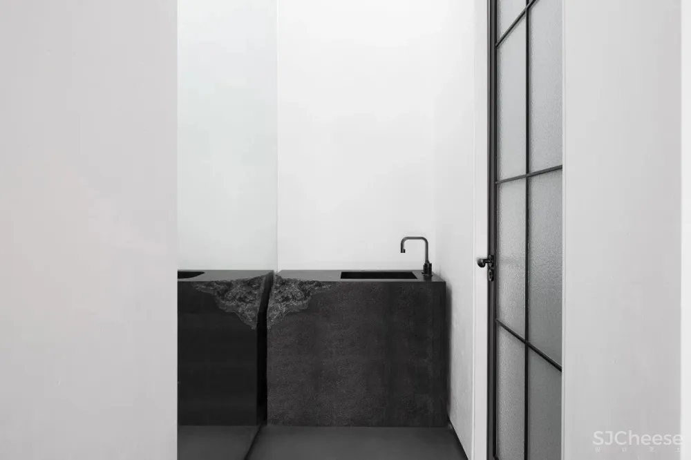 今古凤凰 来于自然,归于自然