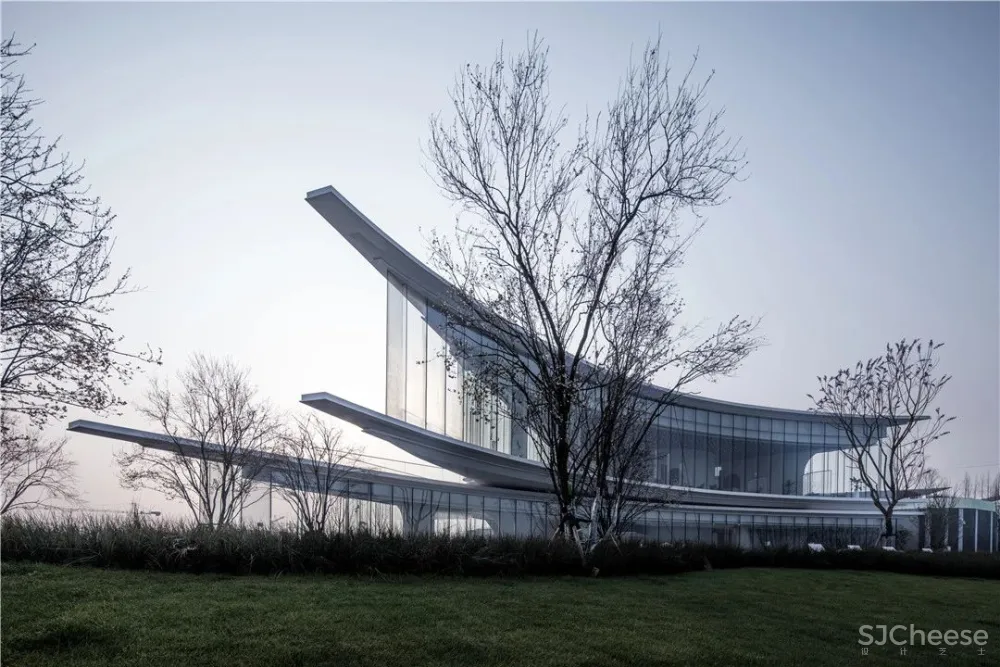 LWK PARTNERS 重庆江山雲出·Legend未来人居艺术馆