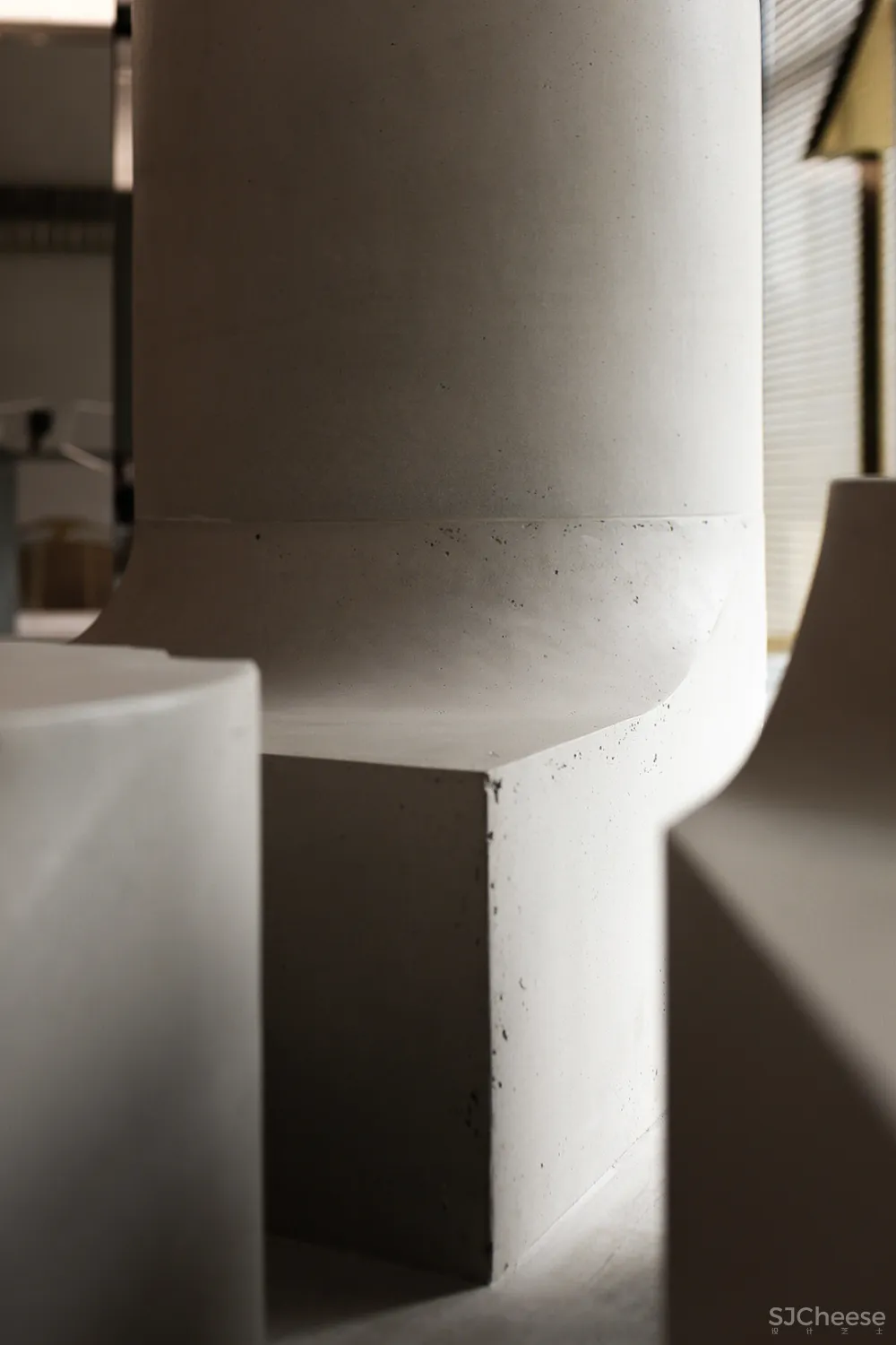 DOMANI 东仓 亮如白昼的夜及温和的肢解