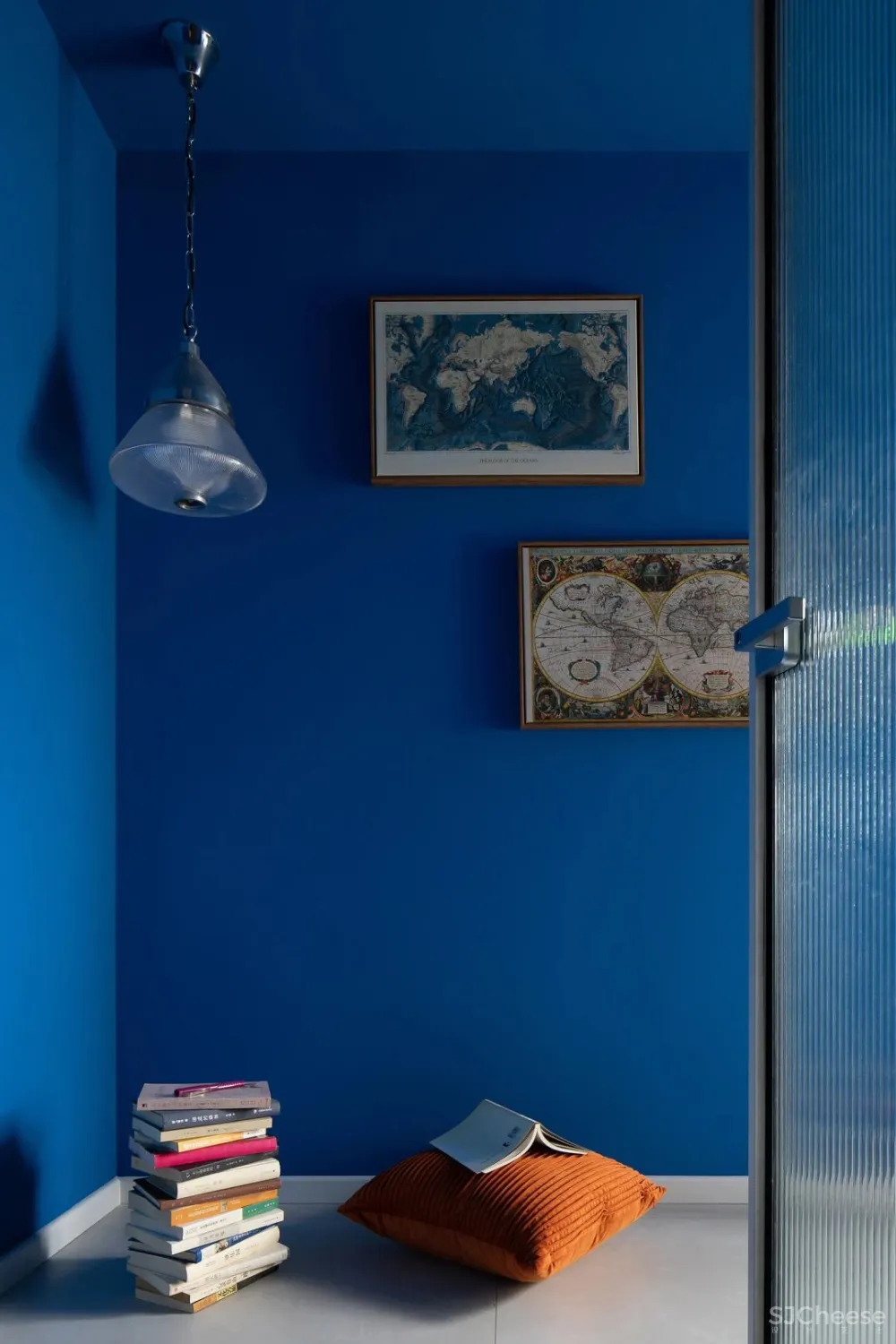 140㎡全透明的家,网红玻璃栈道 滑滑梯爽翻了!