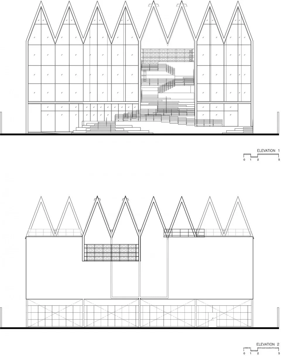 大榕树下,“拥而不挤”,细品那屹立在红色斜屋顶小火车站上的商业综合体