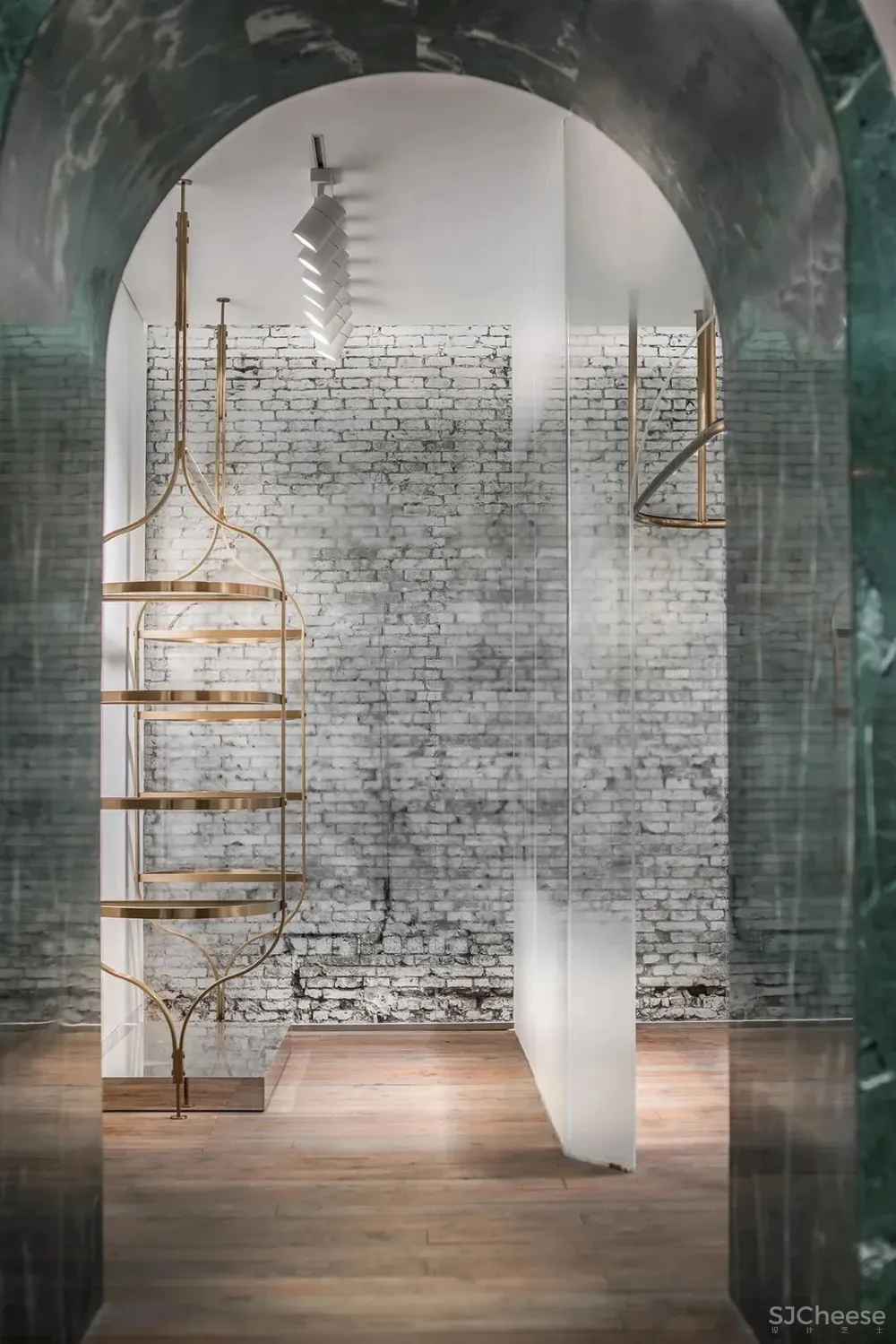 对话汪昶行:在找寻东方设计的路上,做一个冒险家