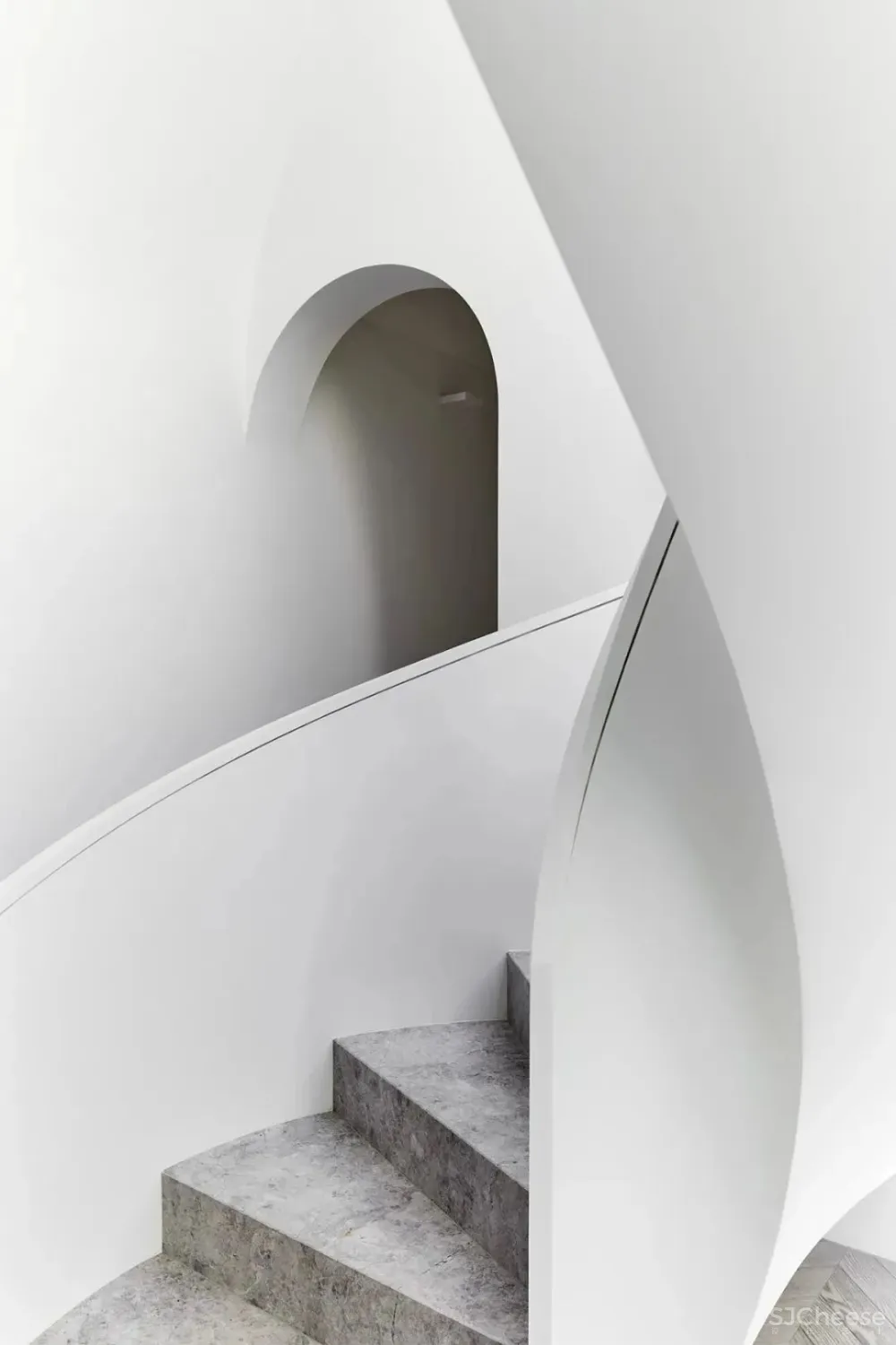 墨尔本克制平静的简约住宅 Conrad Architects