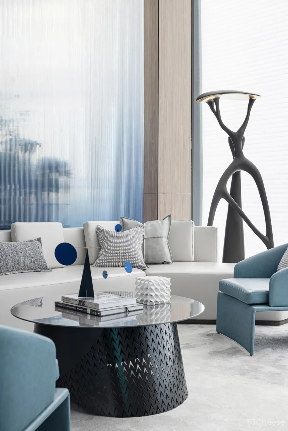 旭辉 x S.U.N丨光影交织的艺术集市