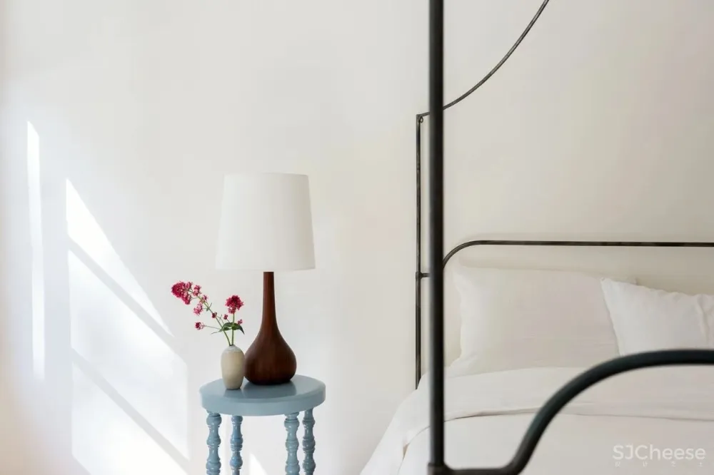 颠覆审美为空间注入质朴情感