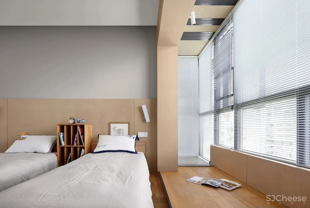 二胎之家的76㎡两居室,客厅竟看上去空无一物,简约舒适、收纳超多……