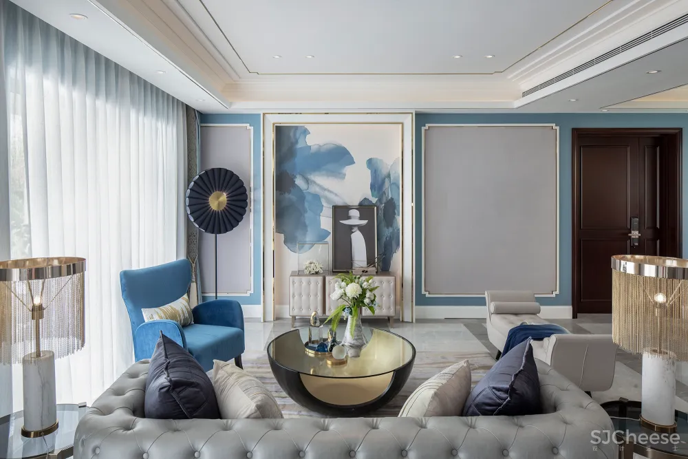 让我们静心聆听丝巾诉说的动人故事 ,Hermès l 红星地产×香港方黄新作