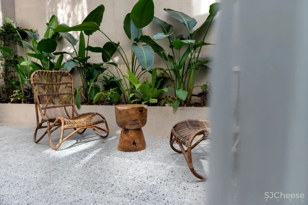 300㎡现代风大宅,下沉式庭院太棒了!