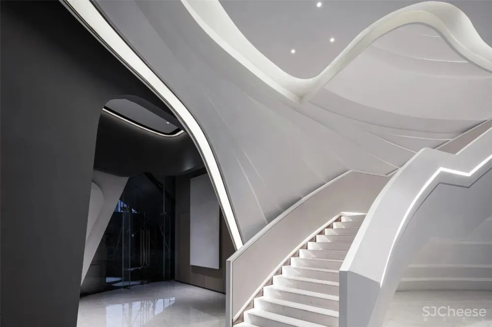 达观设计：纯净极简，行云流水间勾勒空间大美！