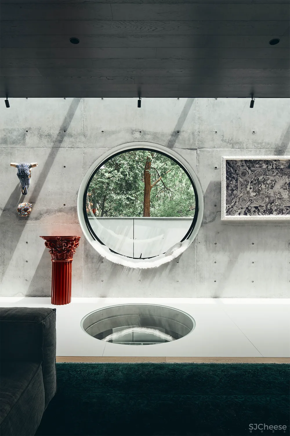 550㎡艺术别墅,在外墙的定制玻璃上画画,室内简直是一个小型美术馆!