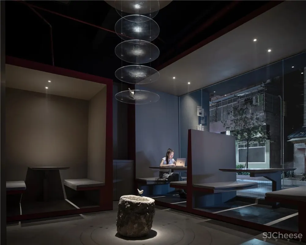 最文艺静谧的烧烤店 隐藏在灯红酒绿中 PDD深点设计