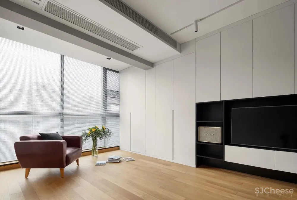 二胎之家的76㎡两居室,客厅竟看上去空无一物,简约舒适、收纳超多……