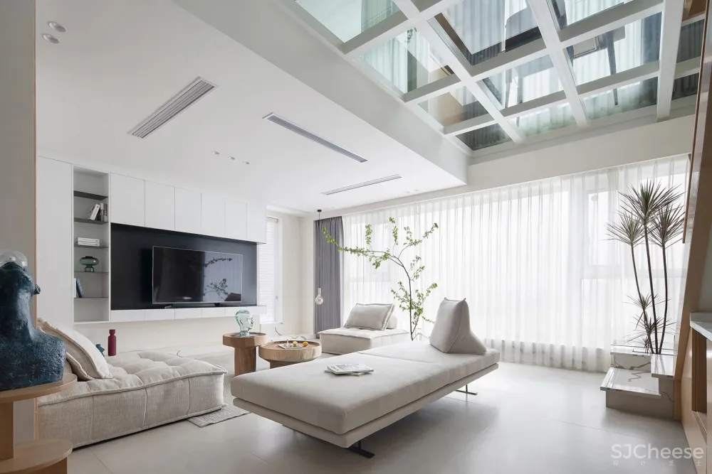 140㎡全透明的家,网红玻璃栈道 滑滑梯爽翻了!