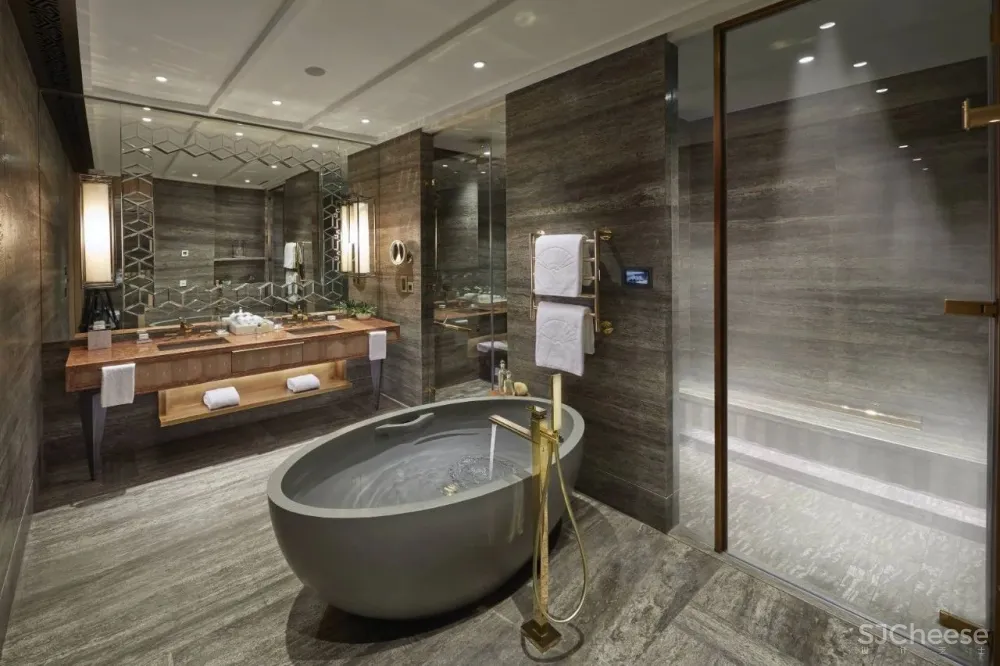 【11万住一晚】中东第一家扇子酒店 迪拜朱美拉文华东方!