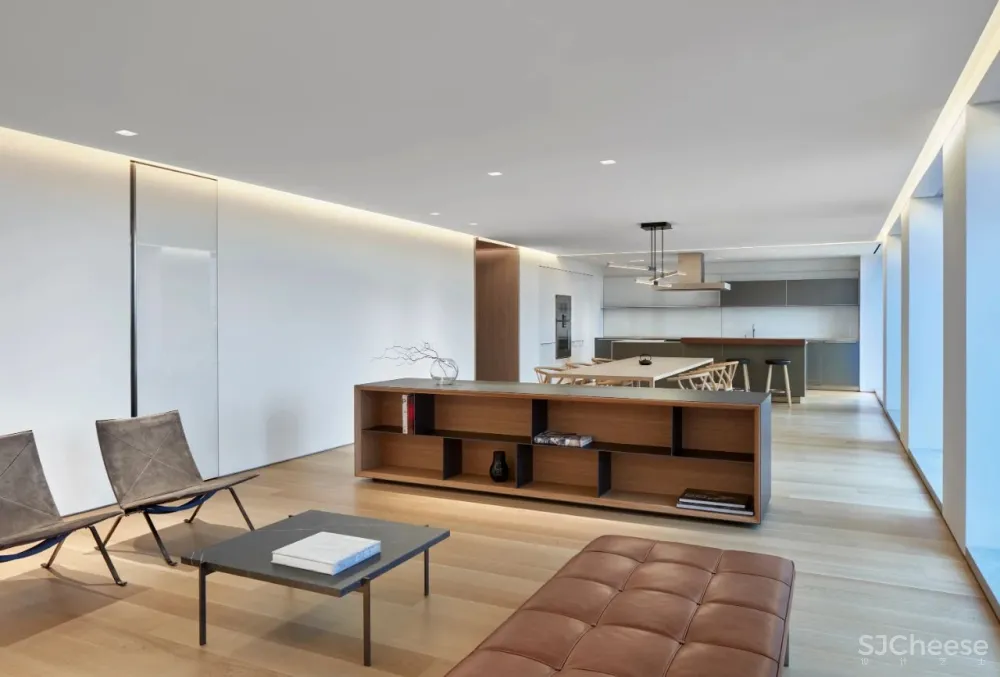 诗意空间的消解与重铸丨Akb Architects