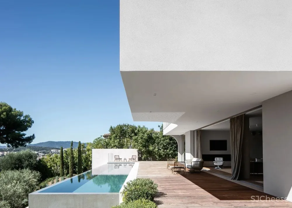 Caprini&Pellerin 传统与现代的演绎