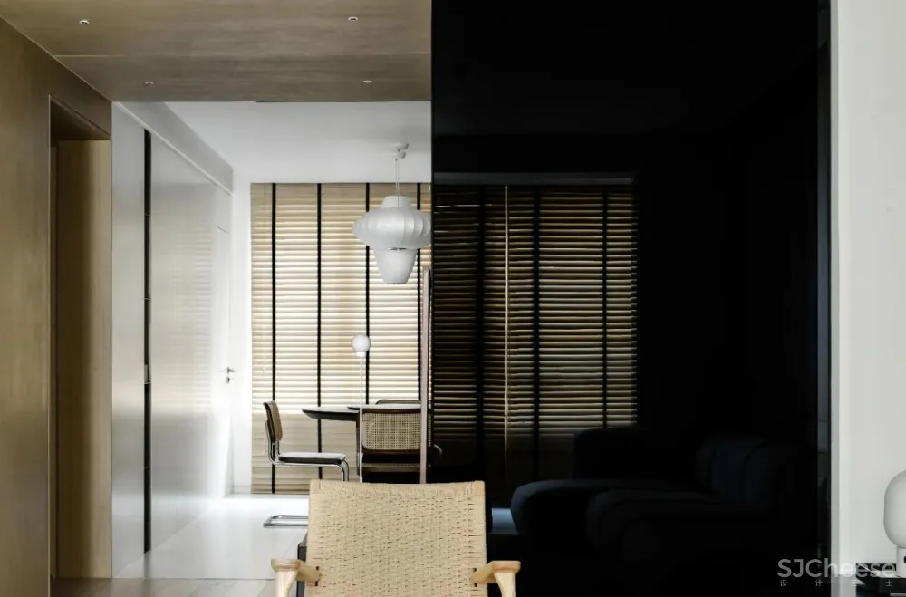 168㎡黑白木质空间,纯净与心安才是家的模样!