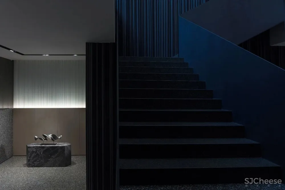 ADF后象设计 武汉「国采公寓T2」三套LOFT现代公寓