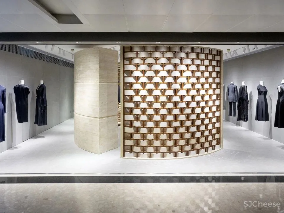 标志性的木材织物墙 HAN精品店设计 ARCHIEE