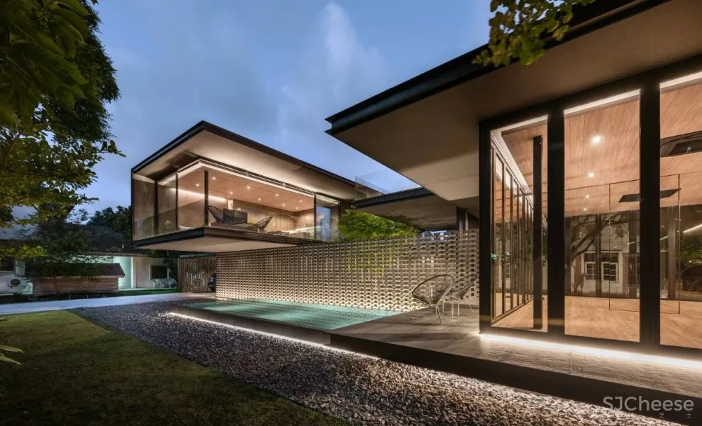 泰国机师450㎡的家,与阳光绿意一起呼吸!