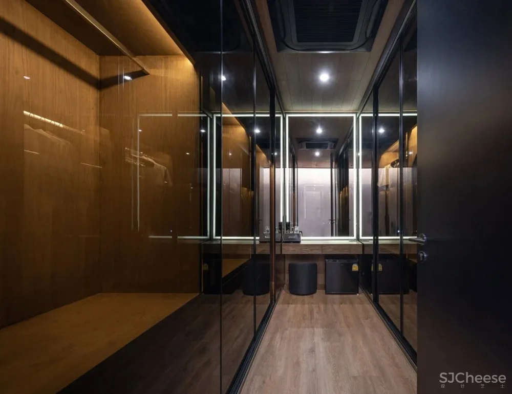 泰国机师450㎡的家,与阳光绿意一起呼吸!