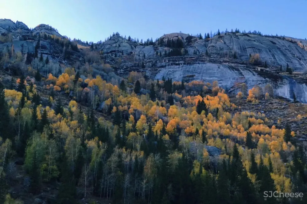 这个东方小瑞士终于官宣开放！9月迎来了颜值巅峰，带着惊艳全世界的最美秋景回归！