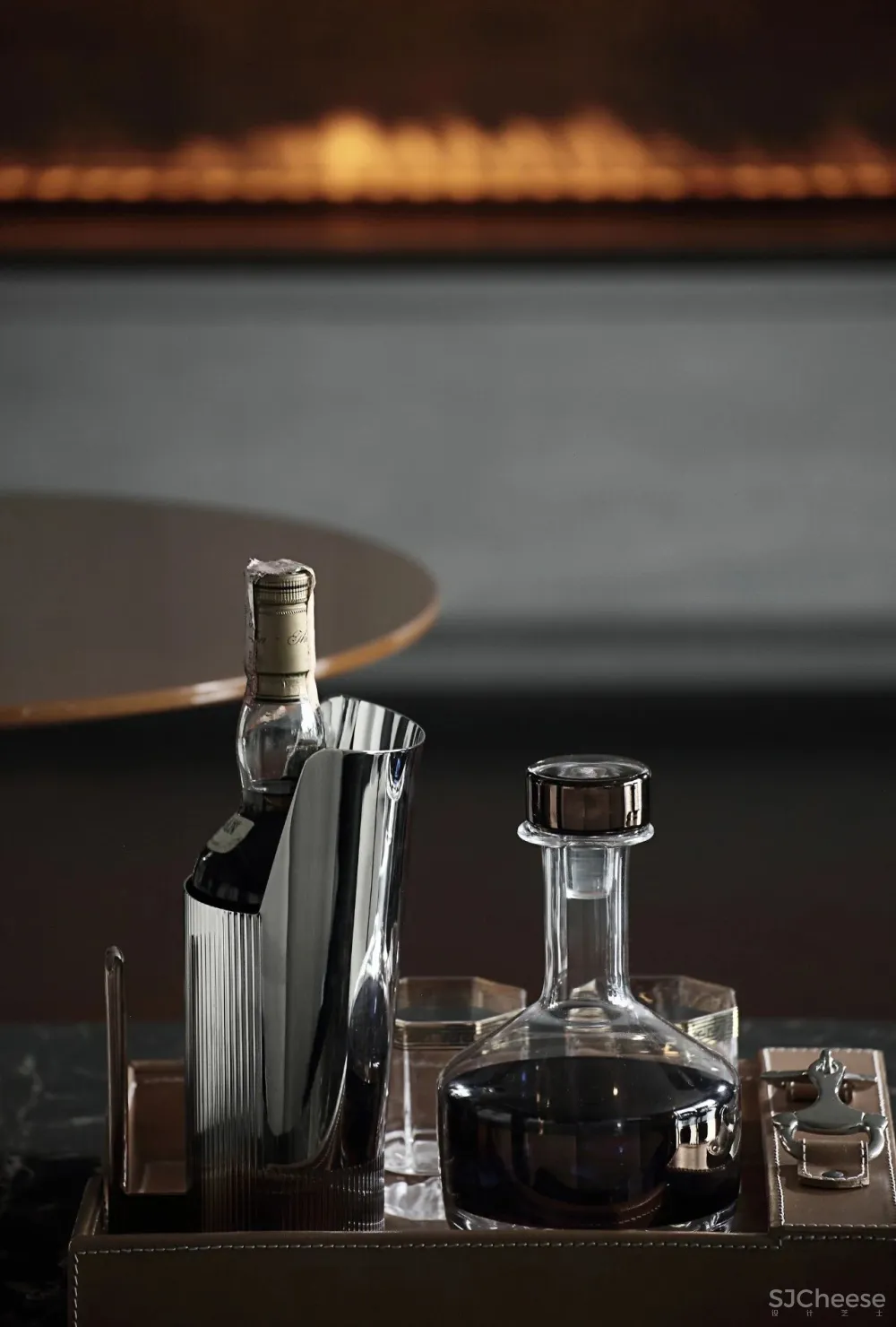 轻奢雅灰美宅:转了半个地球的沪上业主直言,好的地方还是家