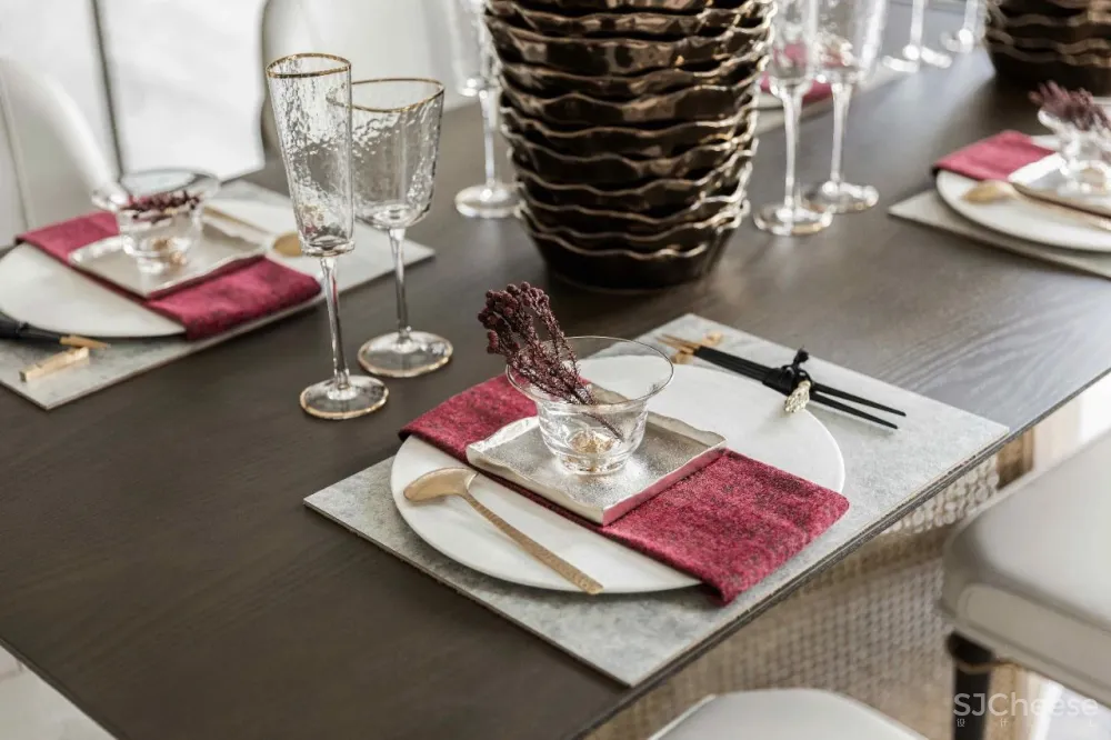 矩阵纵横：568m²中式合院，雅致轻奢