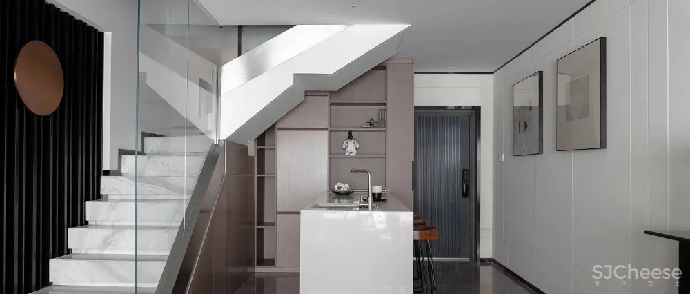 本白设计:栩栩合居