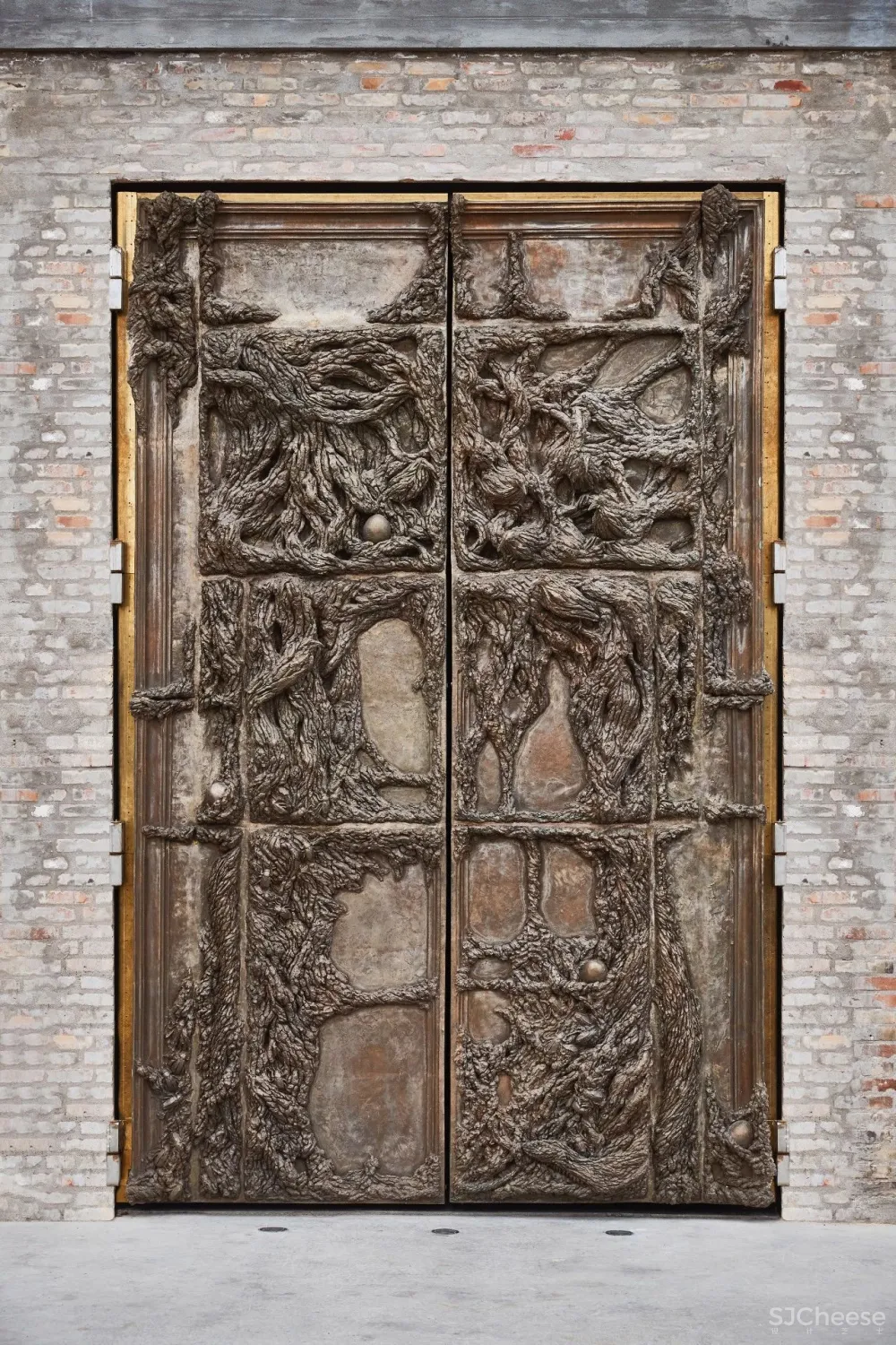 90后大厨打造沉浸式餐厅设计,颠覆传统用餐体验,连大门都出乎意料......