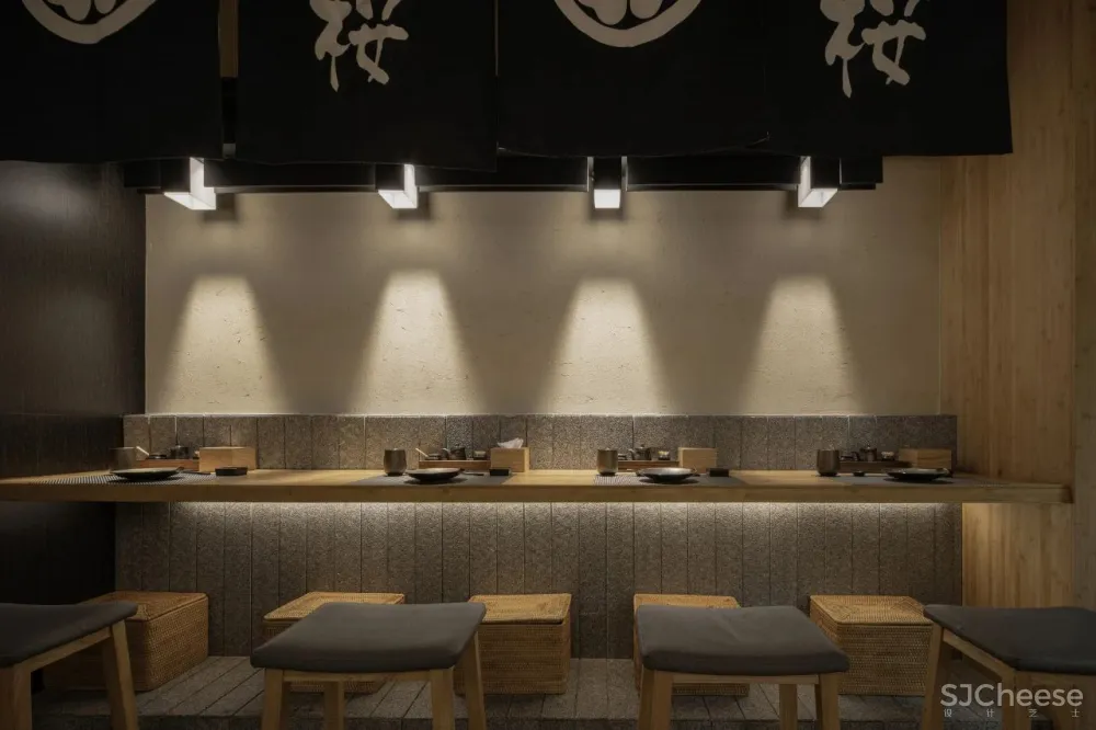 HOPE 三亚奈桜日料店,70㎡小店的不甘现状