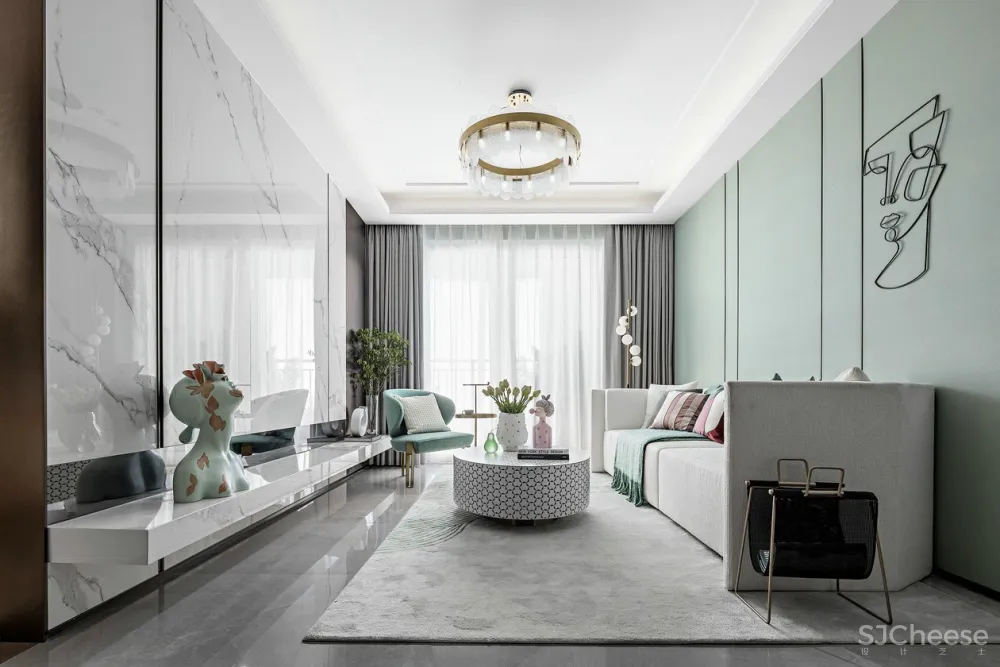 用保持童真的心态,天马行空与烂漫不羁写意空间的美。